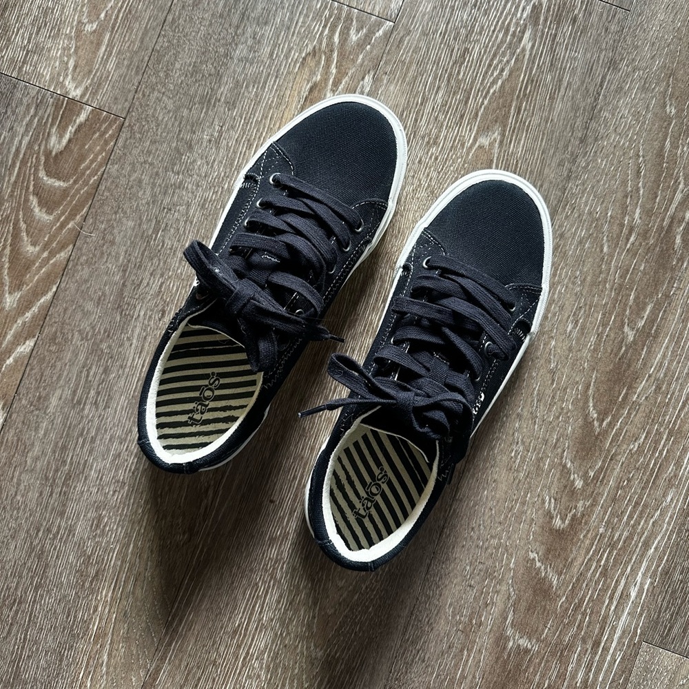 TAOS Black Canvas Sneakers NWOT